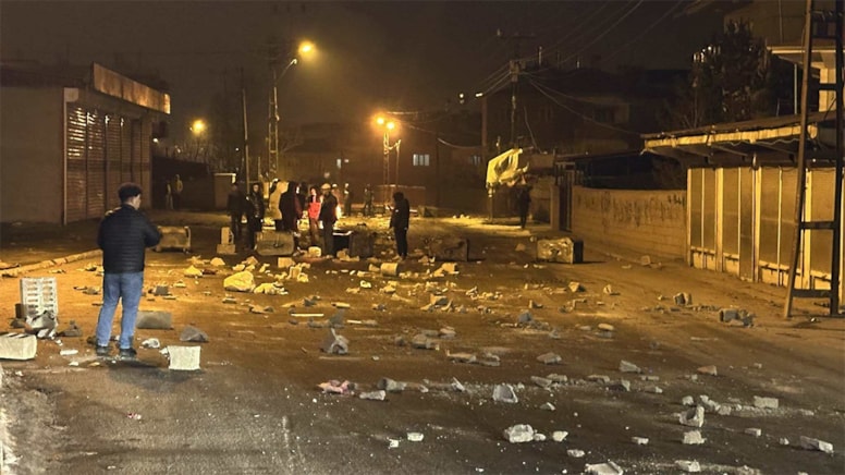 Gözaltına alınan 300 kişiden 216'sı serbest bırakıldı