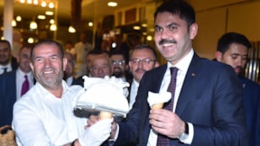 Deprem müteahhiti firariyken şirket toplantısı düzenlemiş!