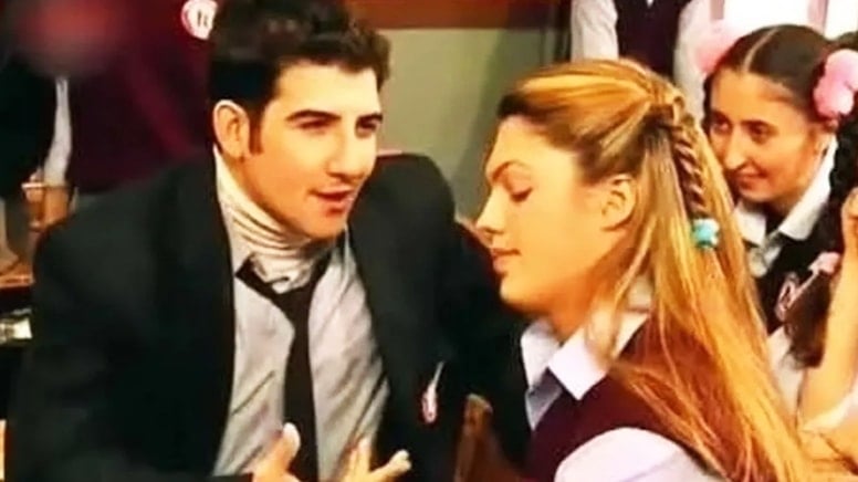 'Hayat Bilgisi'nin 'Barbie'si ile 'Ortega'sı yıllar sonra bir araya geldi