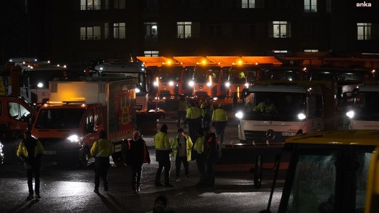 İstanbul'da kar yağışı için 11 bin 916 personel ve 3 bin 375 araç görev alacak