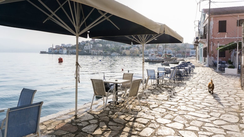 Antalya'ya sadece 1800 metre uzaklıktaki adada OHAL ilan edildi