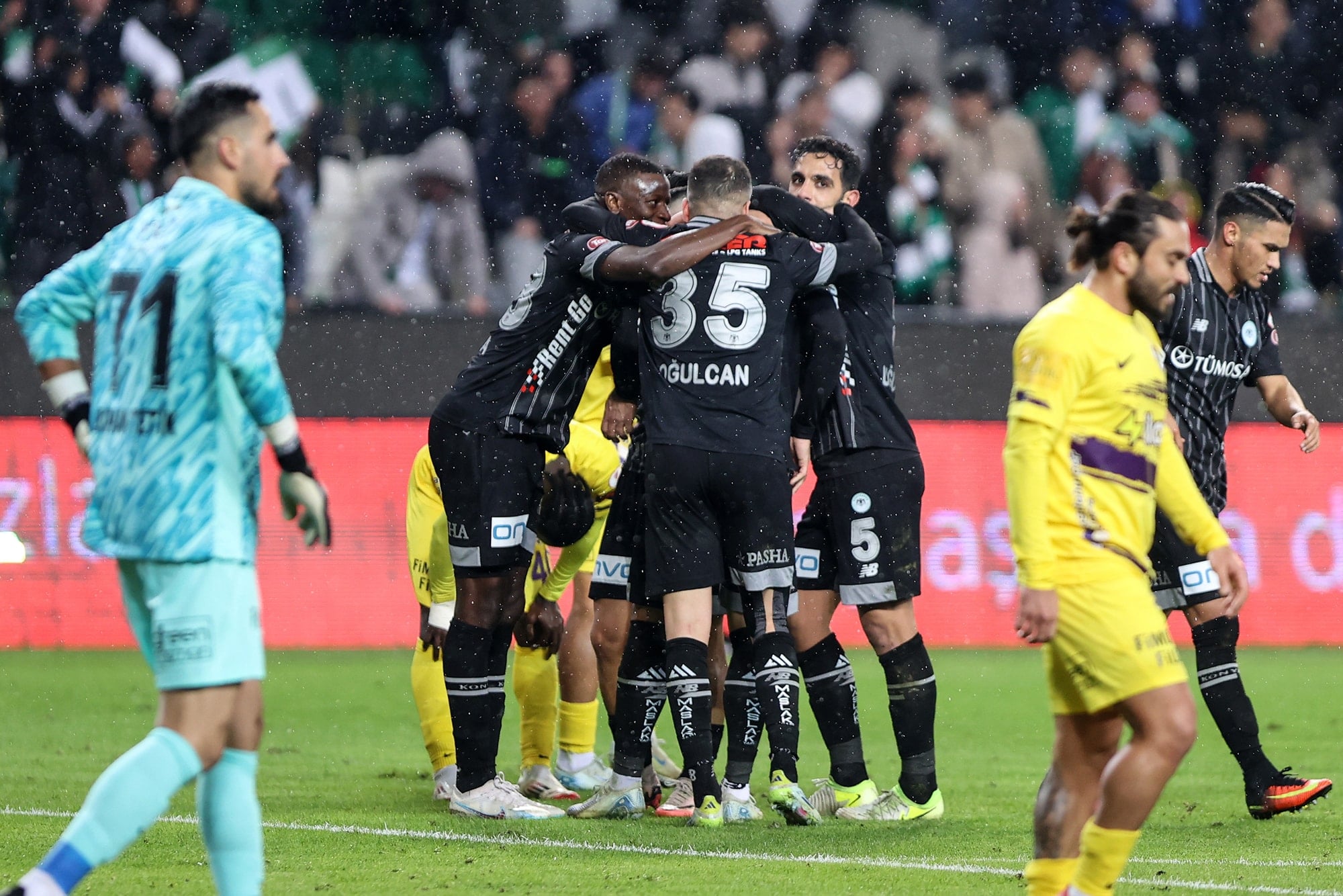 Konyaspor kupada ikide iki yaptı