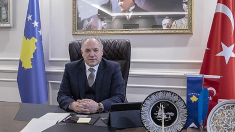 O ülkede Türk lider gözaltına alındı