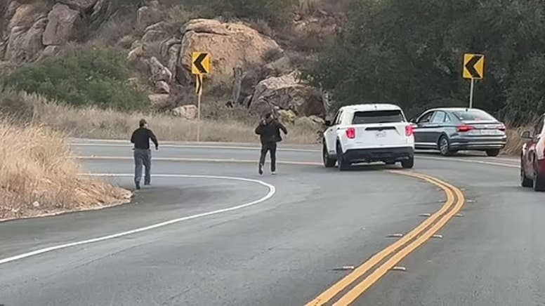 Yangın bölgesindeki kundakçıyı mahalleli yakaladı