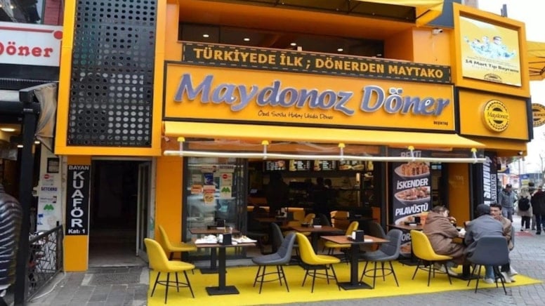 Ünlü yemek zinciri Maydonoz Döner'e FETÖ operasyonu!
