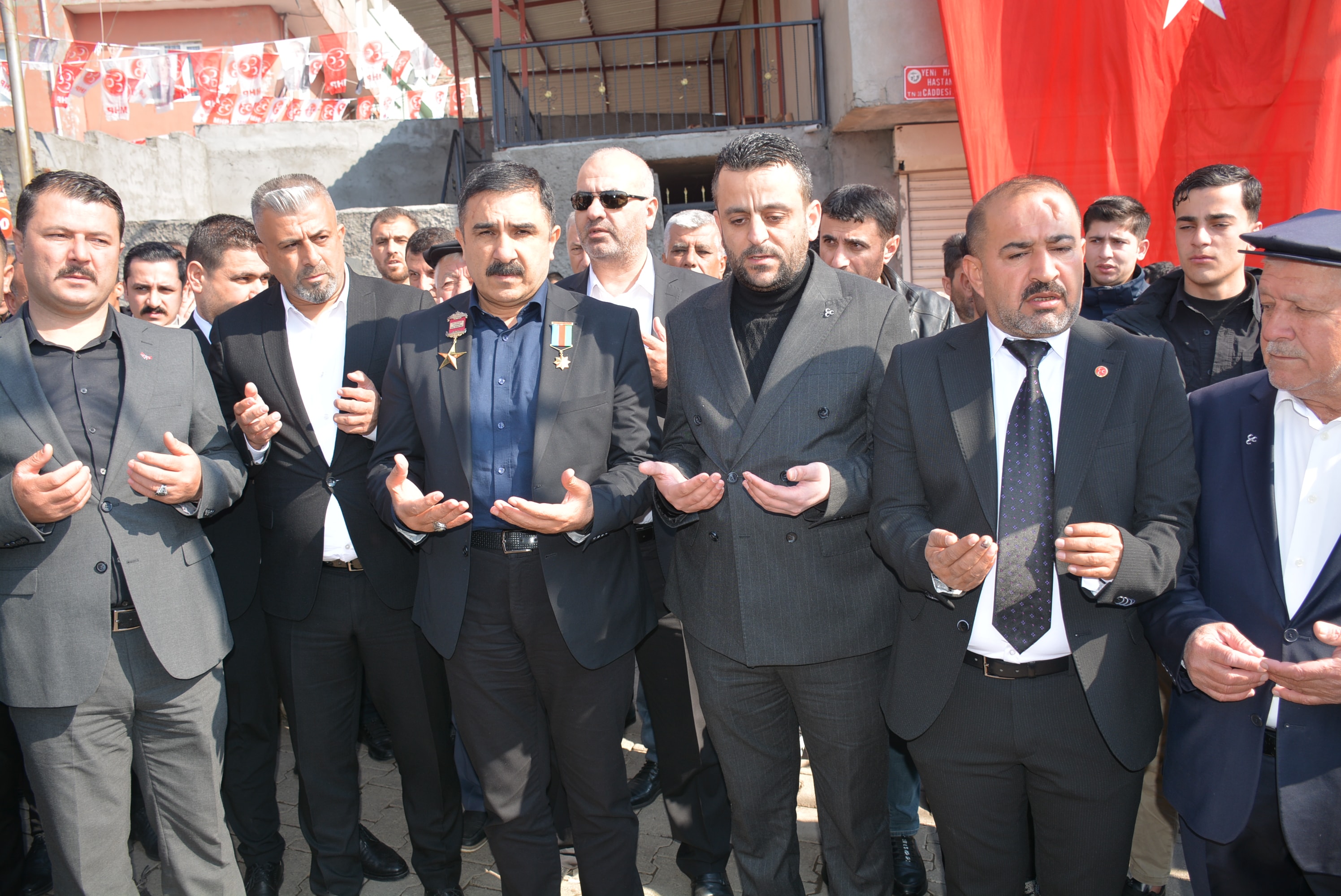 Cudi Dağı eteklerinde Devlet Bahçeli iyileşsin diye kurban kestiler