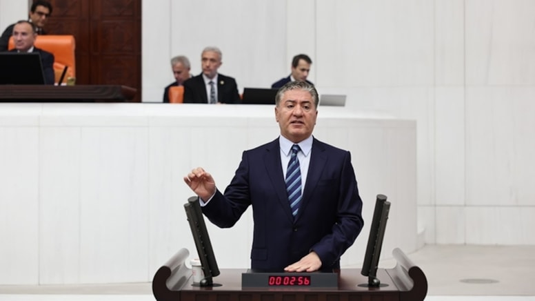 CHP'li Emir: Deprem fonunun üstüne yattınız