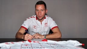 Sivasspor, Veljko Simic'i renklerine bağladı