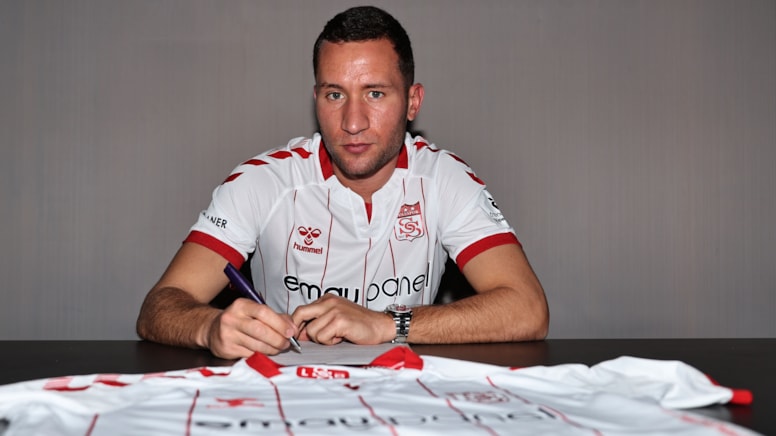 Sivasspor, Veljko Simic'i renklerine bağladı