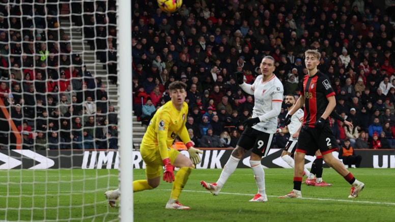 Liverpool, Bournemouth'u Salah'ın golleriyle geçti