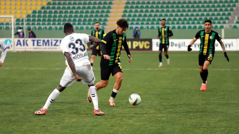 Sakaryaspor deplasmanda tek golle güldü