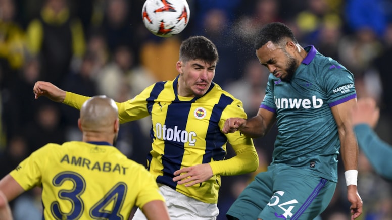 Yusuf Akçiçek direği geçemedi