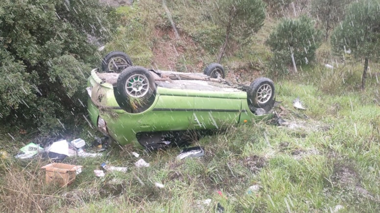 Bursa'da otomobil takla attı: 1 ağır yaralı