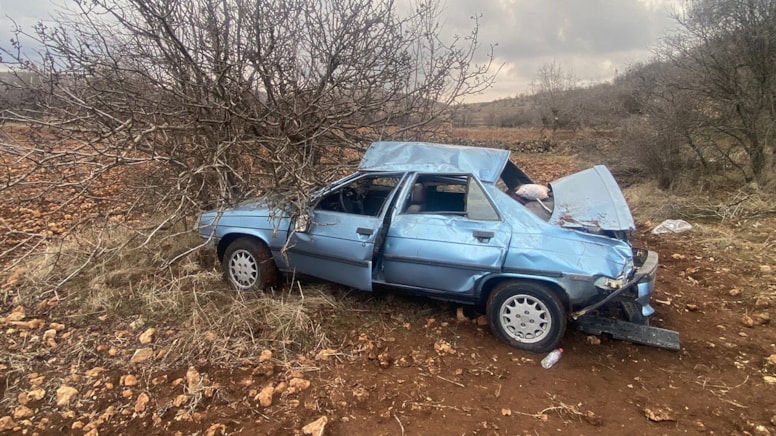Mardin'da otomobil takla attı: 5 yaralı