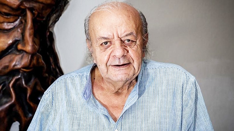 Sezai Altekin'e büyük vefasızlık! Son yolculuğuna bir avuç insan uğurladı