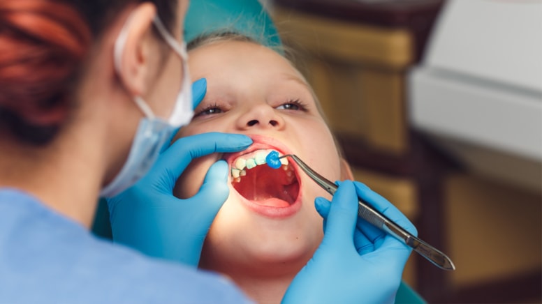 Diş sağlığı tehlikede mi? Florür hakkında bilinmeyen gerçekler