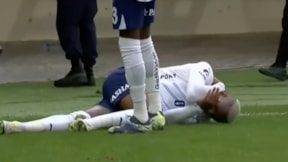 Talisca'ya Alanya'da su şişesi attılar