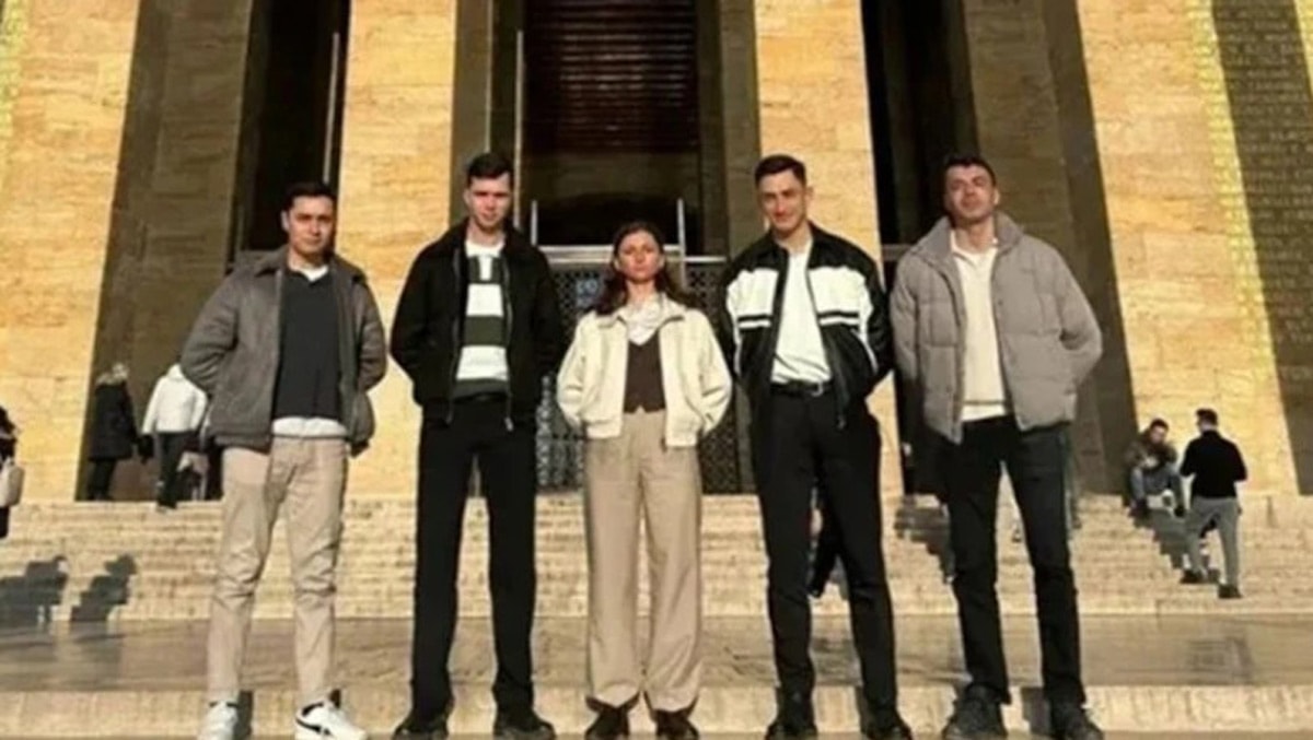 CHP'den MSB'ye teğmenler tepkisi:  Karnınızdan konuşmayın