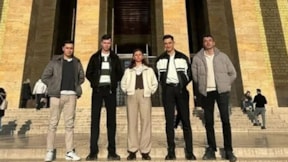 Teğmenlerin Anıtkabir karesinin öyküsü: Perde arkasını fotoğrafı paylaşan gazeteci anlattı