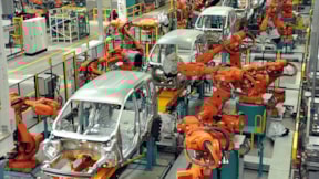 Otomotiv devinden araç sahiplerine önemli duyuru: Binlerce aracını geri çağırdı