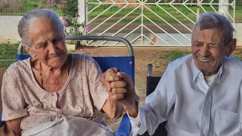 En uzun evlilik rekoru kıran çiftin torun sayısını duyan inanamıyor