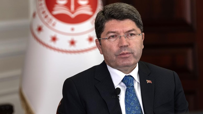 Bakan Tunç'tan Uludağ'daki yangına dair açıklama: 4 şüpheli tutuklandı