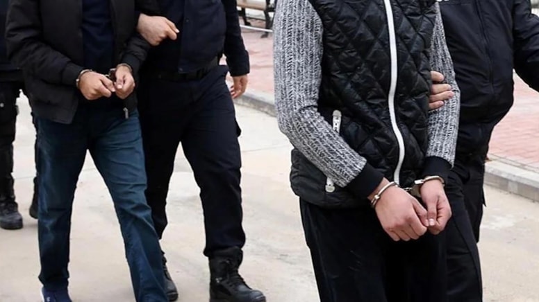 İki ilde uyuşturucu operasyonunda 12 kişi yakalandı