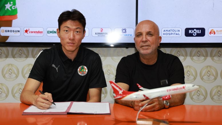 Süper Lig futbolcusu Ui-jo Hwang’a hapis cezası verildi