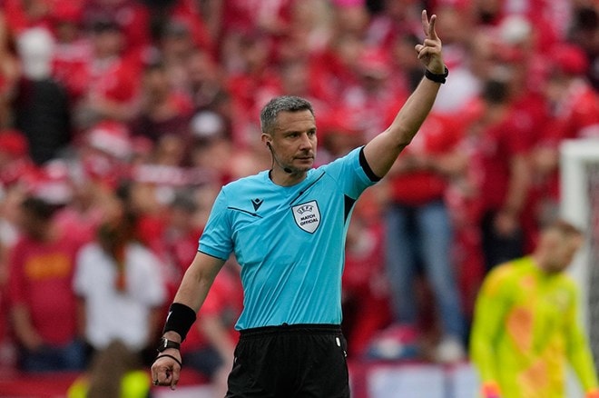Derbinin hakemi Vincic, Galatasaray ve Fenerbahçe'ye yabancı değil