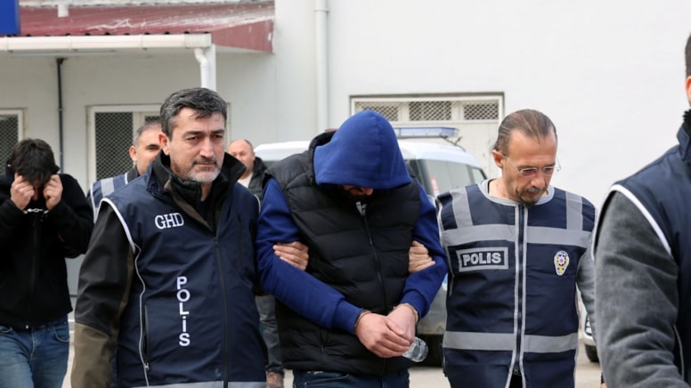 Edirne'de 18 düzensiz göçmen yakalandı