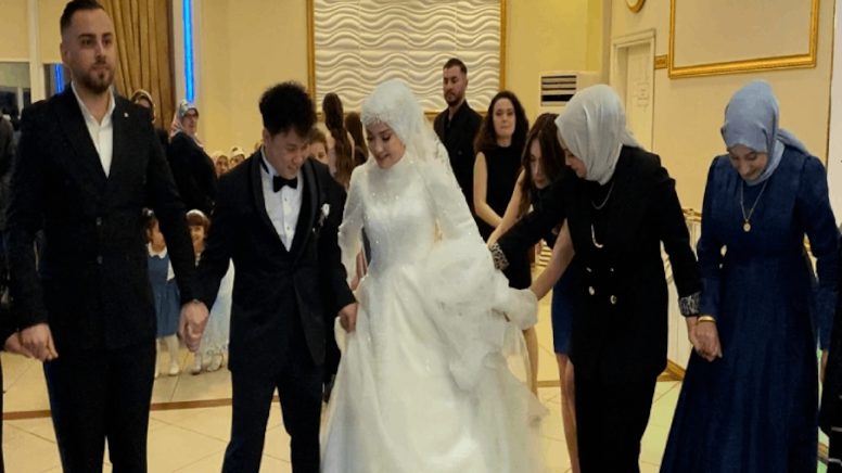 Rize'ye Çin'den damat geldi