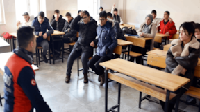 AFAD öğrencilere deprem, öğretmenlere yangın eğitimi verdi