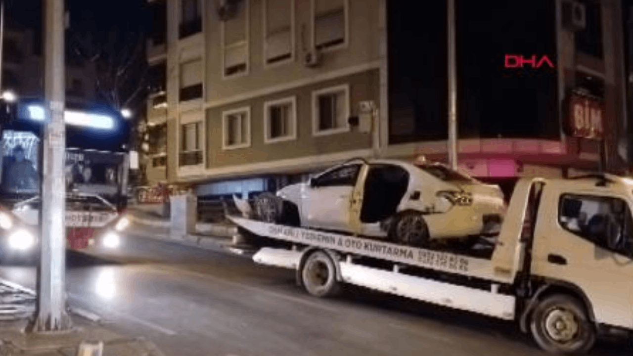 İzmir'deki feci kaza 2 can aldı