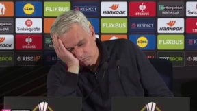 Soru uzayınca Mourinho uyudu