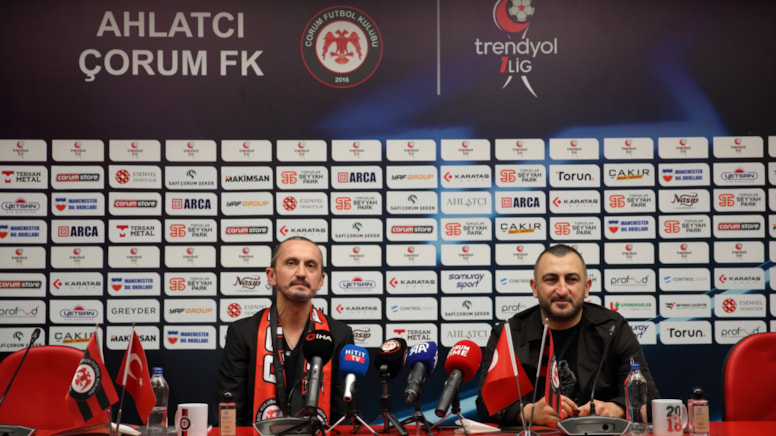 Tuncay Şanlı 5 dakikalık görüşme sonrası imzayı attı