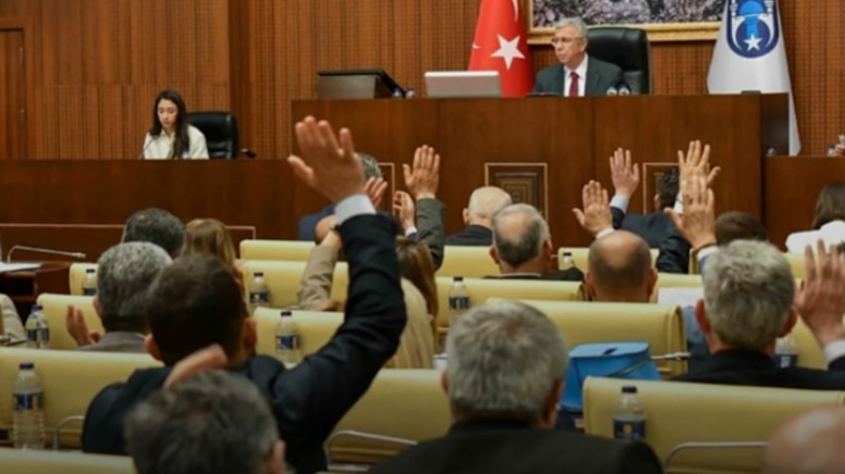 Kulis: AKP, Ankara'da olanlardan endişeli