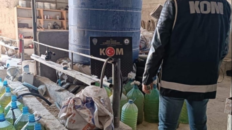 Iğdır'da yangın tüpünde 11 kilo eroin ele geçirildi