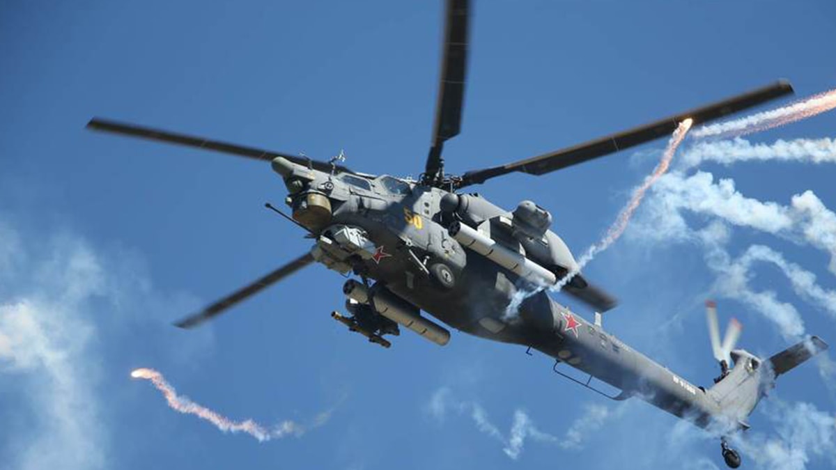 Rusya'da savaş helikopteri düştü