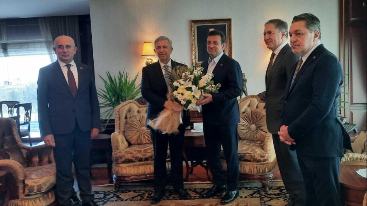 Ekrem İmamoğlu ve Mansur Yavaş'tan çok net mesaj