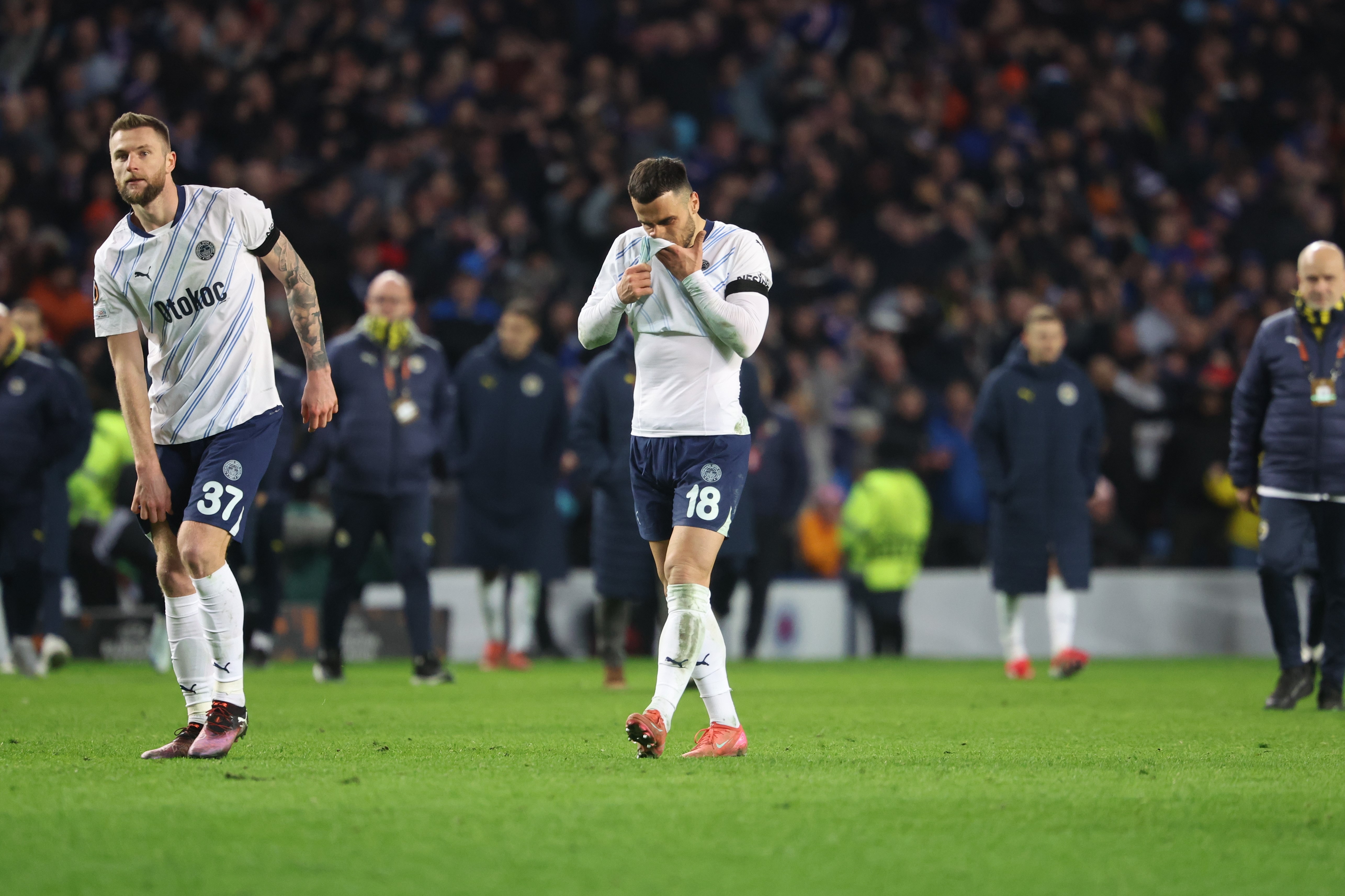 Fenerbahçe hem turu hem parayı kaybetti