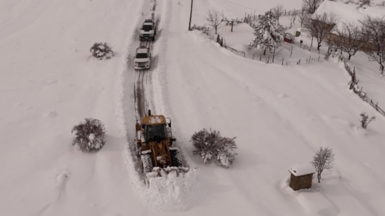 Erzincan'da 524 köy yolu kardan kapalı