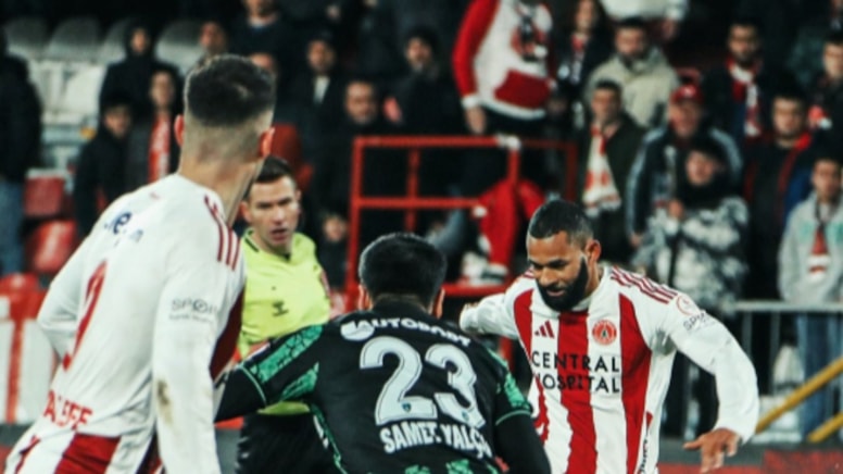 Lidere Ümraniyespor çelmesi