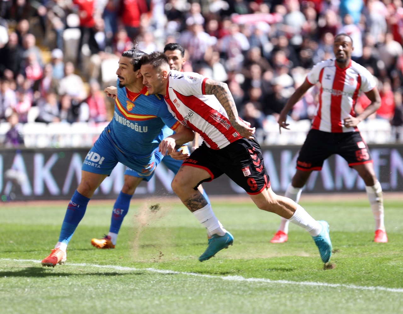 Rıza Çalımbay'dan 3 puanlı başlangıç