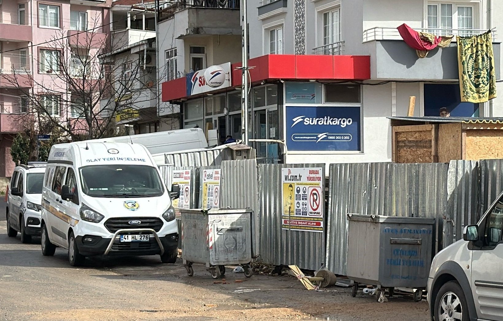 Kocaeli'de inşattan düşen işçi ağır yaralandı