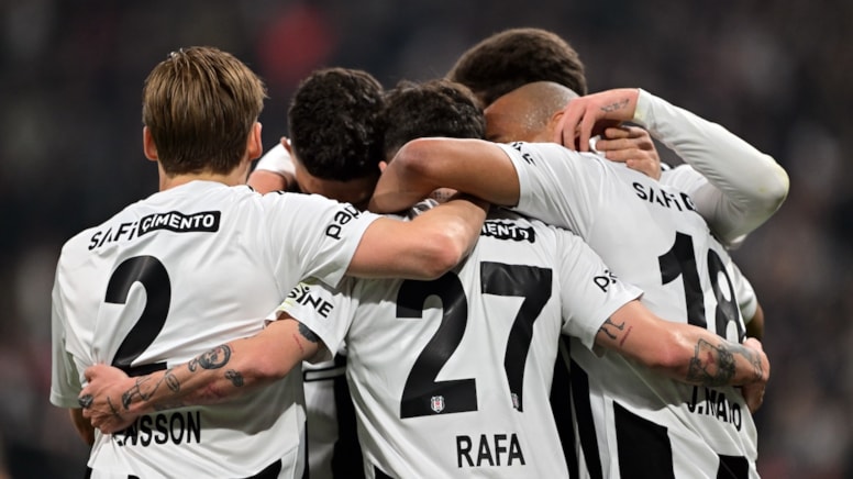 Beşiktaş’tan ağır çelme! Ünvan söktü