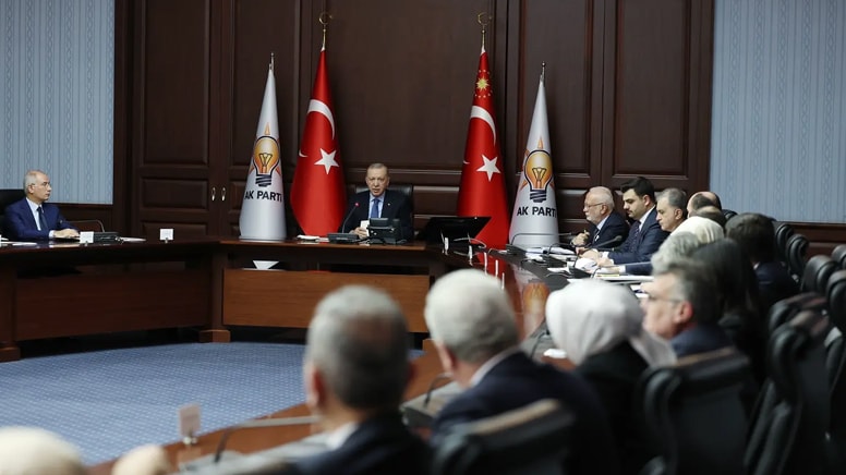 AKP MYK toplantısı sona erdi