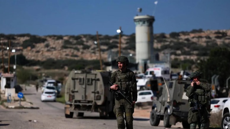 Pakistan'da güvenlik güçleri 9 militanı öldürüldü