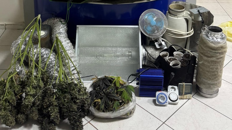 Kapıcı dairesini uyuşturucu imalathanesine çevirdiler: 2 gözaltı