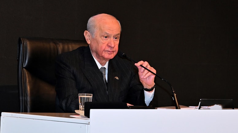Devlet Bahçeli'den DEM Parti'ye bir telefon daha! Pervin Buldan'ı aradı