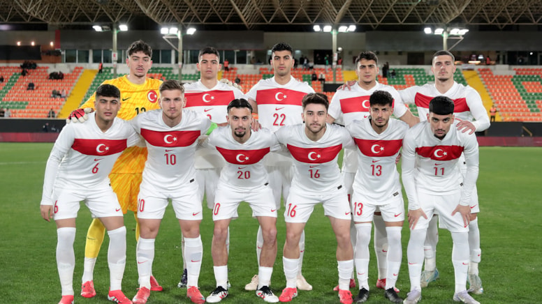Başar Önal, Ümit Milli Takım kadrosundan çıkarıldı.